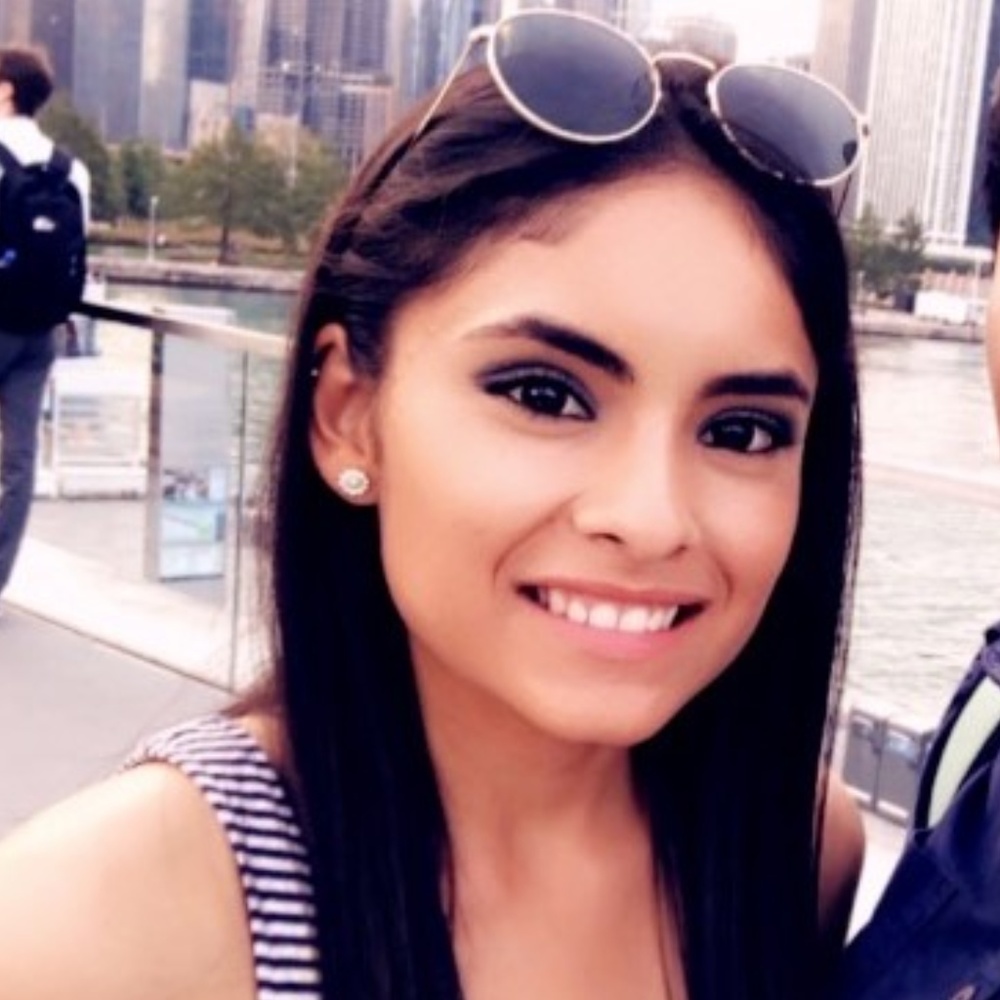 Meet your Posher, Karina
